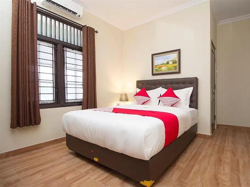 יוגיאקרטה Oyo 572 Omah Gedongkuning Syariah Homestay מראה חיצוני תמונה