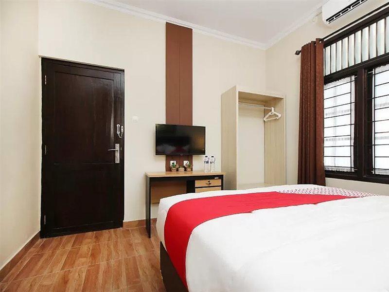 יוגיאקרטה Oyo 572 Omah Gedongkuning Syariah Homestay מראה חיצוני תמונה