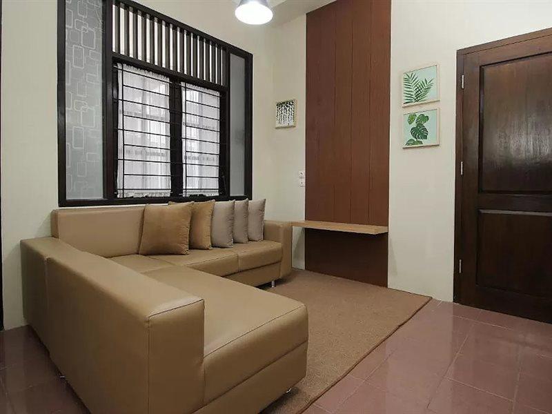 יוגיאקרטה Oyo 572 Omah Gedongkuning Syariah Homestay מראה חיצוני תמונה