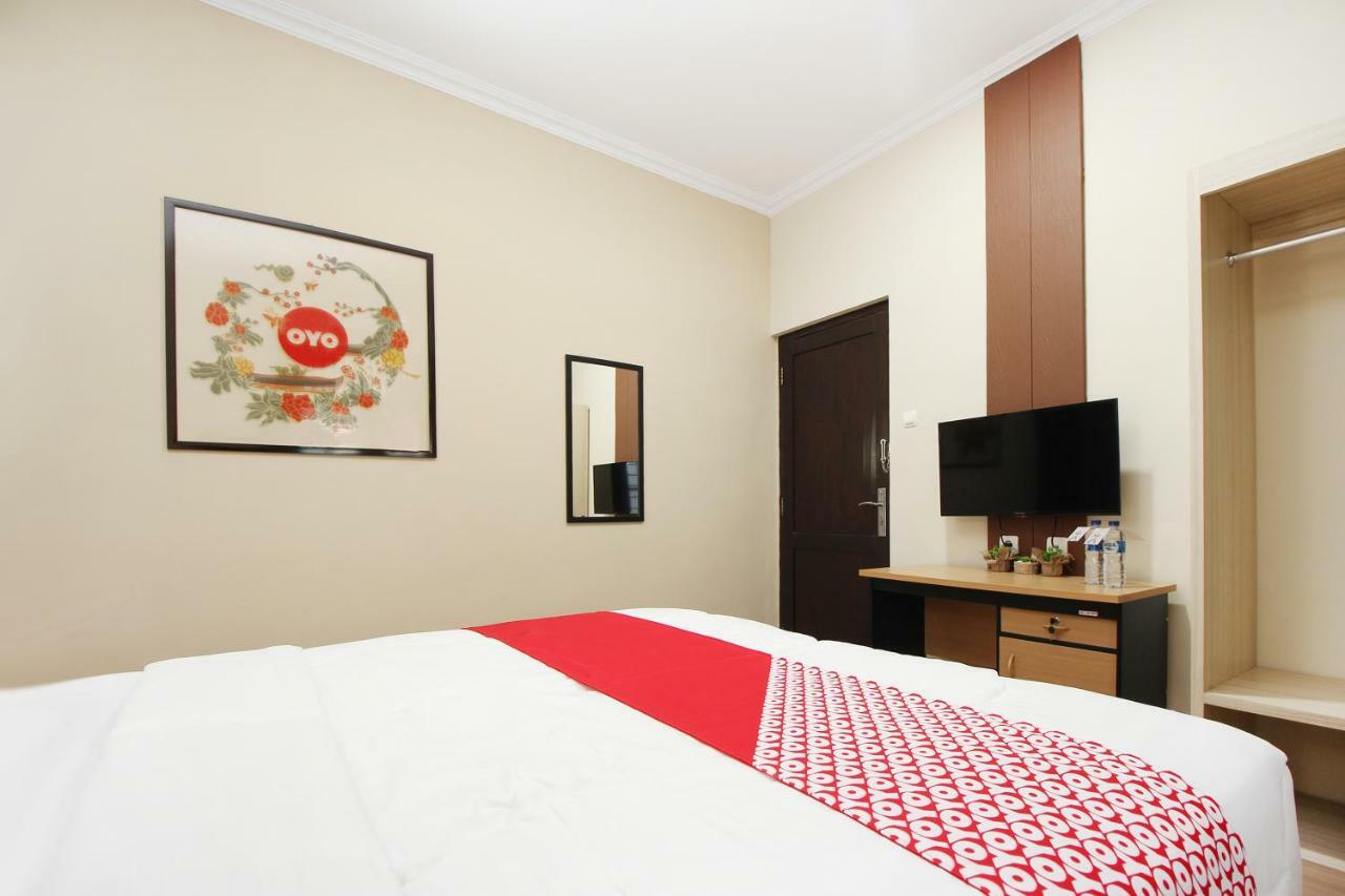 יוגיאקרטה Oyo 572 Omah Gedongkuning Syariah Homestay מראה חיצוני תמונה